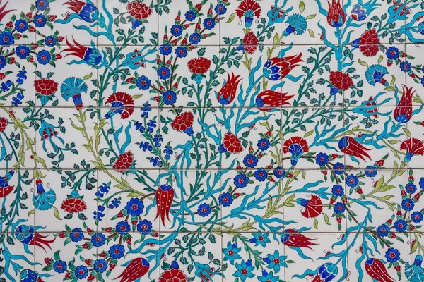 Türk çini / çiçek deseni Türk çini