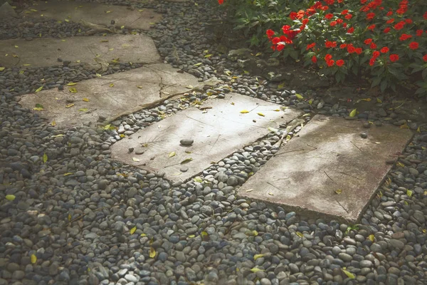 Walkway Paved Stone Slabs Flower Garden — Stock Photo, Image