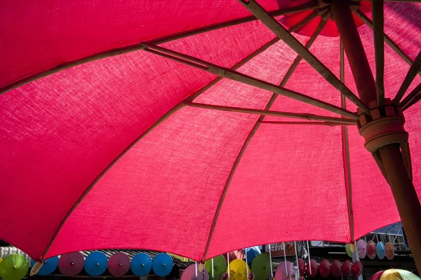 Regenschirme Papierschirme Bunt Bunter Hintergrund — Stockfoto