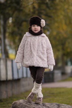 moda kız sıcak giysiler