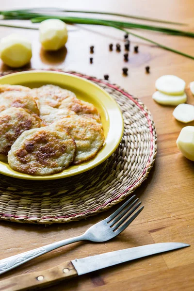 Geleneksel Doğu Avrupa patates pancakes