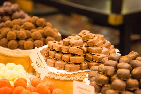 Lvivs Dükkanı el yapımı çikolata tatlılar