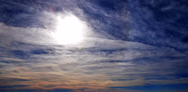 Damatic céu por do sol — Fotografia de Stock