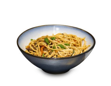 Beef noodle kase beyaz arka plan üzerinde