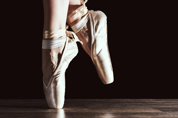 Piedi di ballerina danzante — Foto Stock