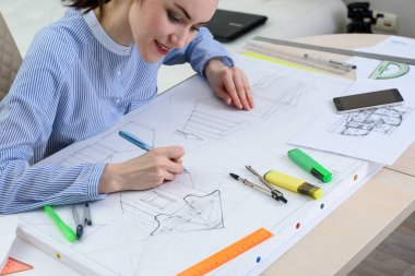 Yeni bina, iş yerinde mimar tasarım çizim