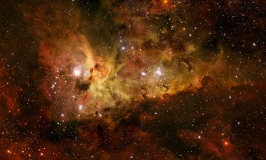 Carina Nebulası büyük parlak bir nebuladır..