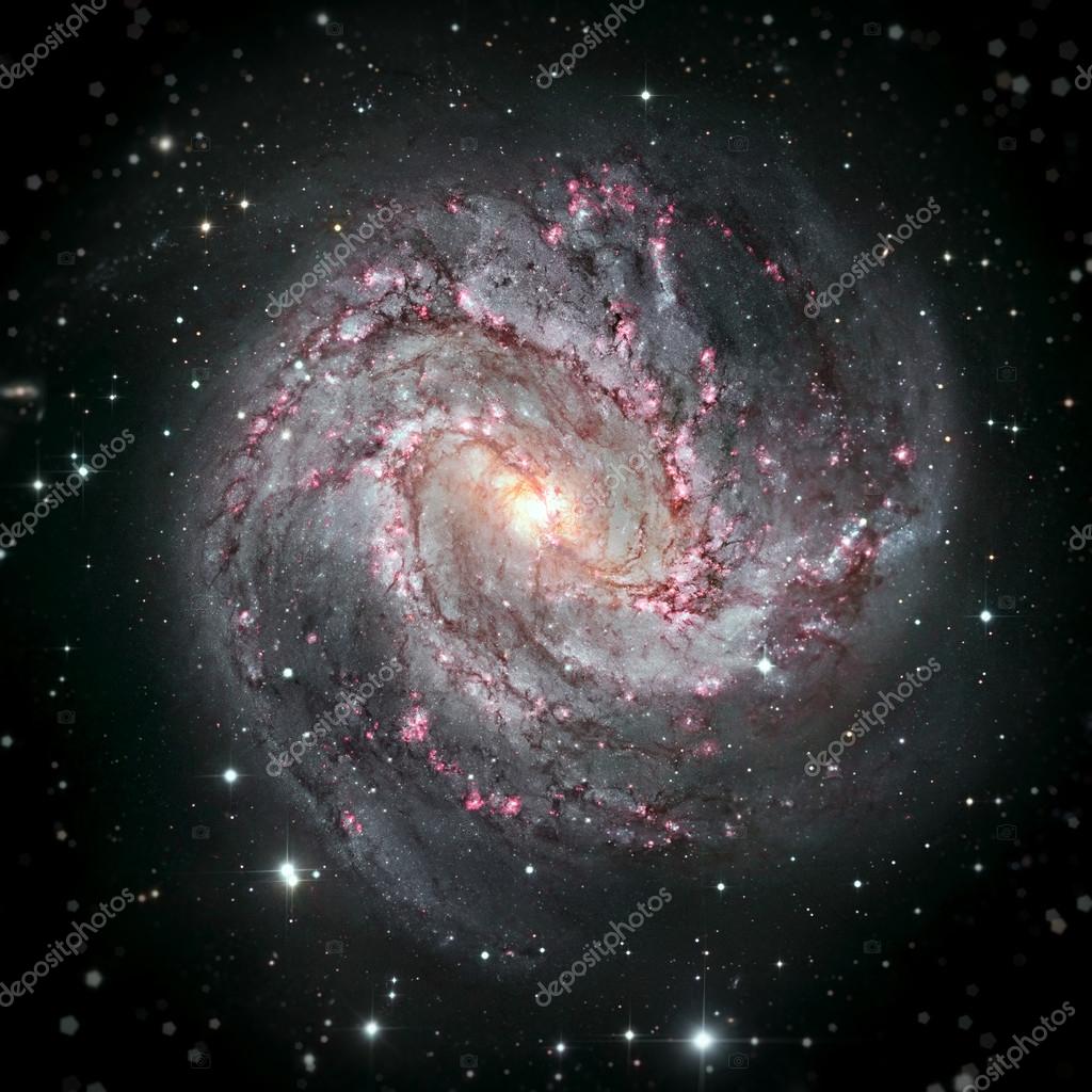 Messier 83 una galassia spirale barrata della costellazione dell idra