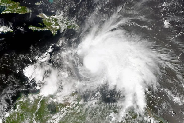 Tropischer Zyklon in der Karibik. — Stockfoto