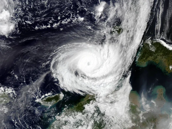 Τυφώνας πάνω από τον πλανήτη Γη - δορυφορική φωτογραφία. — Φωτογραφία Αρχείου