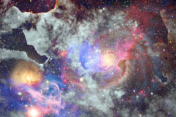 Nebula ve yıldızlar uzayda. Bu görüntünün elementleri NASA tarafından desteklenmektedir. — Stok fotoğraf