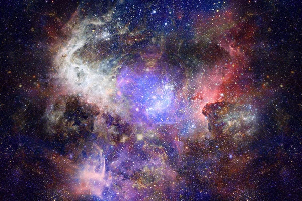 Csillagköd és csillagok a mélyűrben, titokzatos univerzum. — Stock Fotó