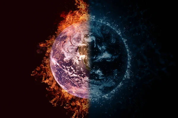 Ateş ve su Dünya gezegeni. Kavramı bilim-kurgu sanat — Stok fotoğraf