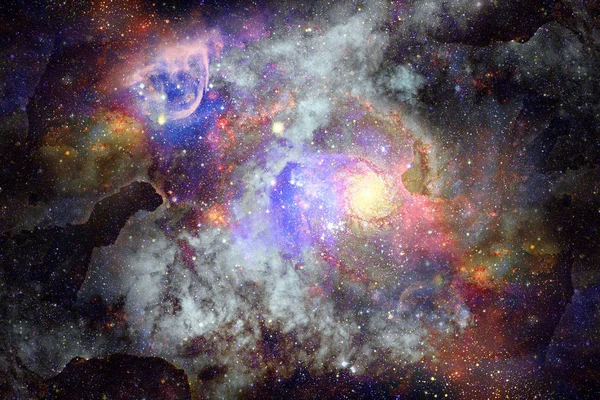 Изображение туманности в открытом космосе. Элементы этого изображения предоставлены НАСА. — стоковое фото