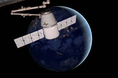 SpaceX Dragon Dünya 'nın yörüngesinde dönüyor..