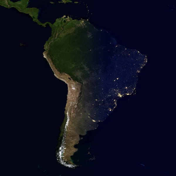 Luces de la ciudad en el mapa mundial. América del Sur . —  Fotos de Stock