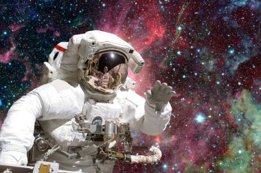 NASA uzay keşif astronotu. Bu görüntünün elementleri NASA tarafından desteklenmektedir.