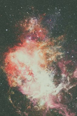 Bulutsusu ve galaksilerin uzayda. Bu görüntü bir şekilde döşenmiş b unsurları