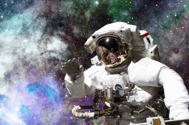 NASA uzay keşif astronotu. Bu görüntünün elementleri NASA tarafından desteklenmektedir.
