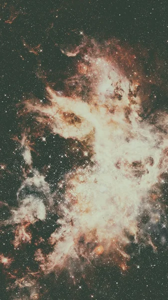 遠くの宇宙の中の美しい星雲です。この画像のマンゴーウッドの要素 — ストック写真