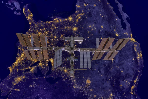 Internationale Raumstation über den USA. — Stockfoto