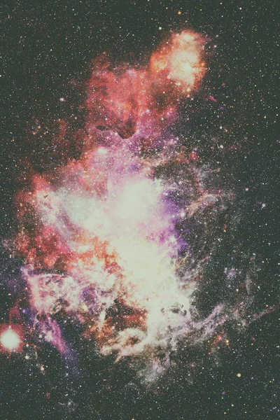 Nebulosa e estrelas no espaço profundo. Elementos desta imagem mobilados — Fotografia de Stock