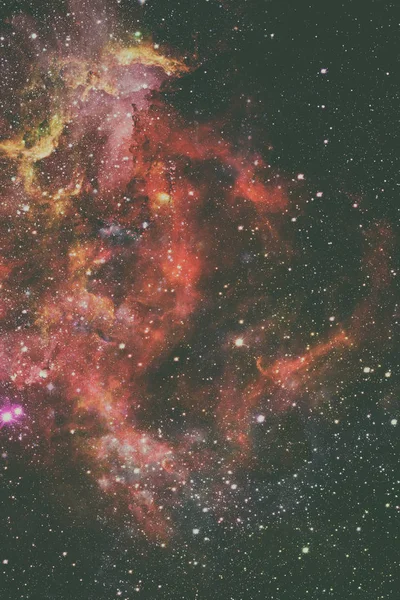 Csillagköd és galaxisok a sötét űrben. A kép elemeit a NASA bocsátotta rendelkezésre. — Stock Fotó