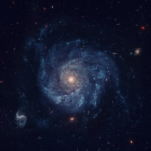 이 눈에 띄는 나선형 은하계는 초신성, Sn 2002fk에 가정. — 스톡 사진