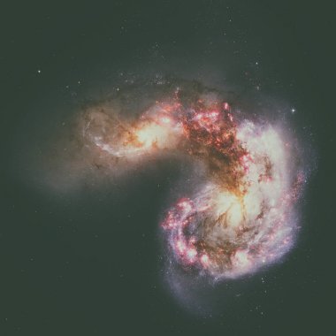 Anten gökadaları karga takımyıldızı yönünde içinde bir gökada vardır.