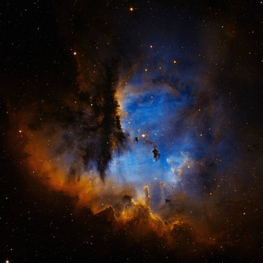 Pacman Nebula, Yeni Genel Katalog 'da yer alan bir şehirdir..