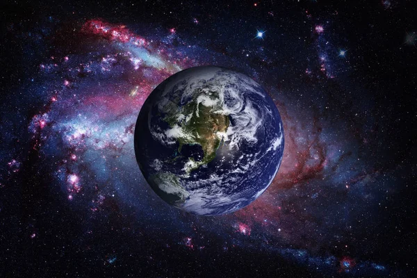 Dünyamız uzaydan geliyor. Bu görüntünün unsurları Nasa tarafından desteklenmektedir. — Stok fotoğraf