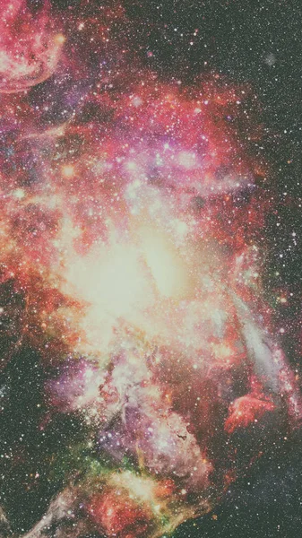 Nebula ve galaksiler. Bu görüntünün elementleri NASA tarafından döşenmiştir