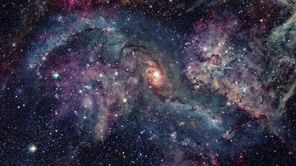 Nebula ve galaksiler. Bu görüntünün elementleri NASA tarafından döşenmiştir