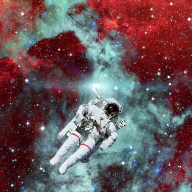 Astronot uzayda. Bulutsusu ve arka plan üzerinde yıldız.