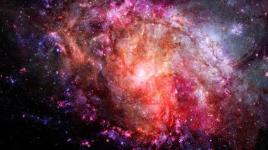 Evren yıldız, nebula ve galaksiyle dolu..