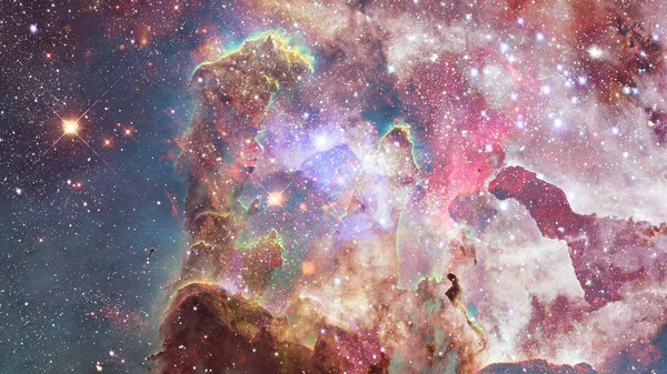Nebulosa och galaxer i mörka rymden. Delar av denna bild tillhandahålls av NASA. — Stockfoto