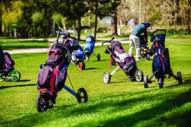 Fairway üzerinde Golf Kulüpleri Golf Golf Çantalar, çanta