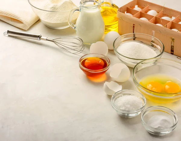 Ingredients for making pancakes — Stock Photo, Image