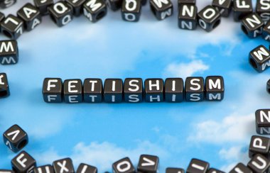 Gökyüzü arka plan üzerinde kelime fetişizmi