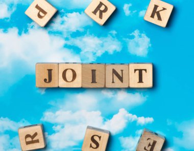 Gökyüzü arka plan üzerinde ortak kelime