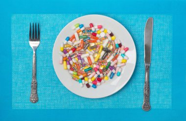 Arka planda birçok ilaç