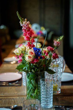Masada güzel çiçekler düğün resepsiyonunda