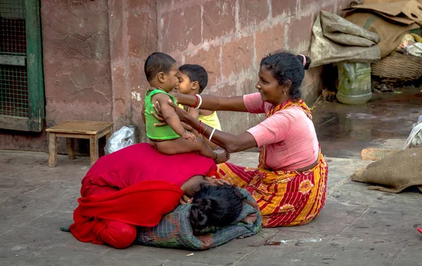 India poor family Stock Photos, Royalty Free India poor family Images | Depositphotos India poor family Stock Photos, Royalty Free India poor family Images | Depositphotos