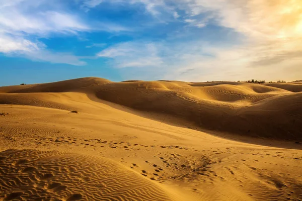 Sanddünen Der Thar Wüste Jaisalmer Rajasthan Bei Sonnenuntergang Mit Launischem — Stockfoto