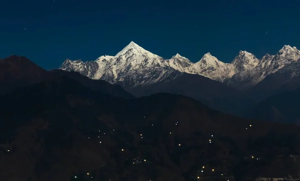 Vista Gama Panchuli Himalaya Brilhando Noite Com Luzes Cidade Como — Fotografia de Stock