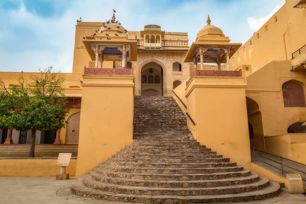 Amer Fort Jaipur Vstupní Brána Dlouhým Schodištěm Věžové Konstrukce Místo — Stock fotografie