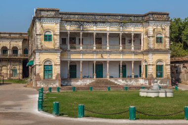 Varanasi, Hindistan 'daki Ramnagar Kalesi' ndeki antik kraliyet konutları..