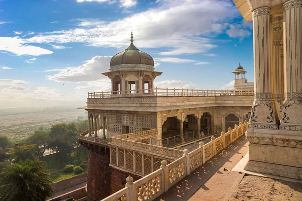 Agra Fort Mittelalterliche Musamman Burj Kuppel Mit Launischen Himmel Agra — Stockfoto