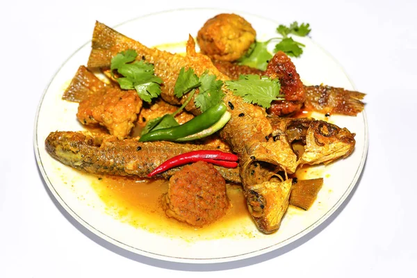 Indische Viscurry Bereid Met Parshe Fish Met Gefrituurde Pols Korianderblad — Stockfoto
