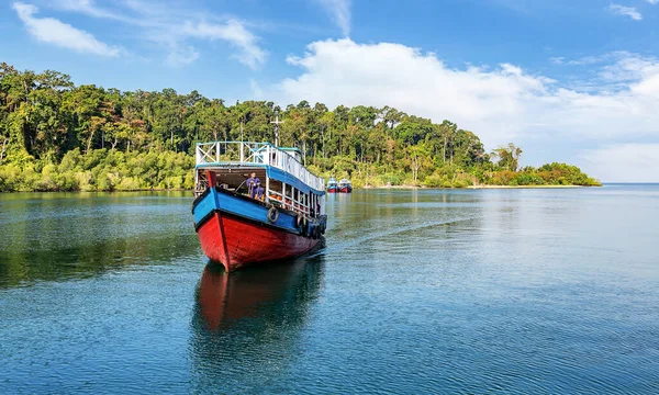 North Bay Island Andaman März 2018 Touristen Speedboot Für Besichtigungen — Stockfoto